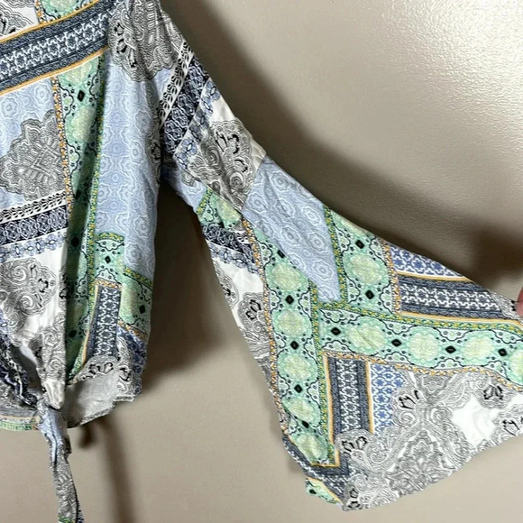 Altar’d State Paisley Bell Sleeve Front Tie Blouse - Picture 5 of 8